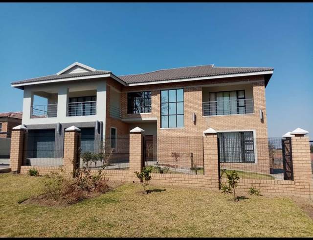 4 BEDROOM HOUSE FOR SALE IN AVIARY HILL